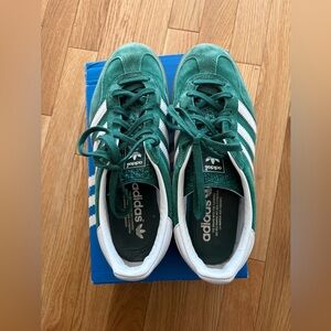 Adidas collegiate green gazelle